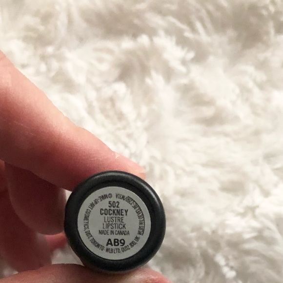 MAC Cosmetics cockney red lipstick - Picture 3 of 3